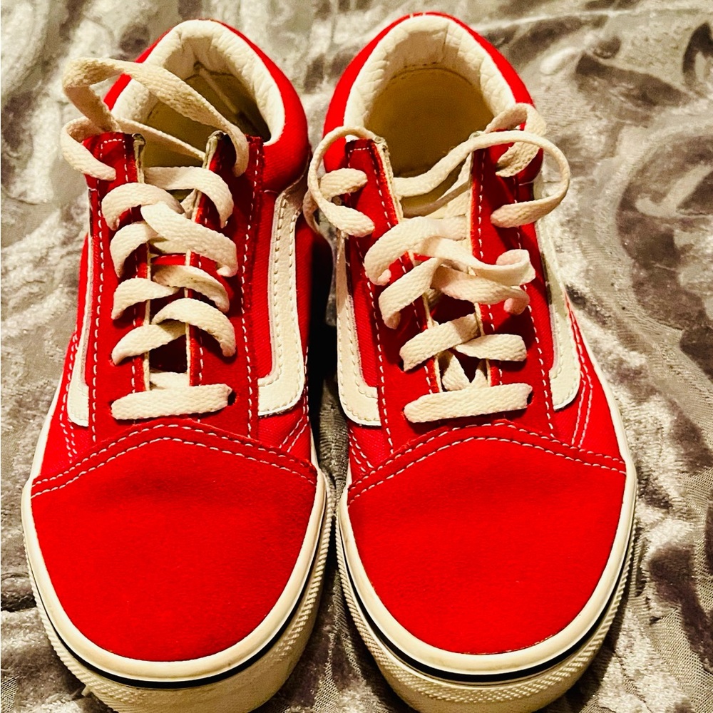 Toddler size 11.5 gently worn red and white vans